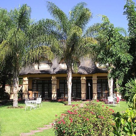 Lalani Hotel And Conference Centre Булавайо Экстерьер фото